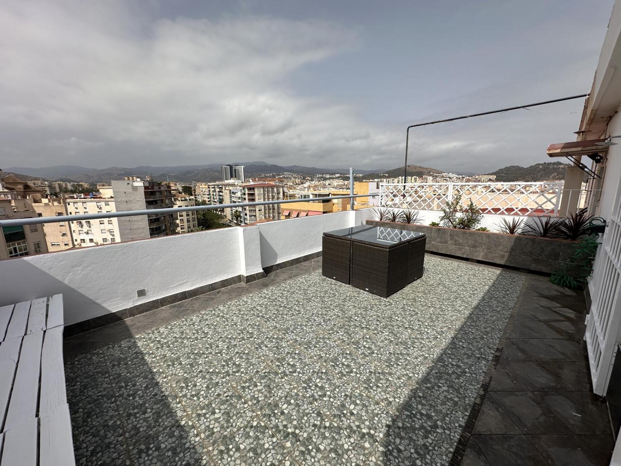 Atico Plaza Bailen Malaga Centro Lägenhet Exteriör bild